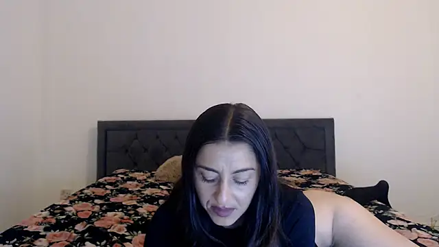 Snapshot of Stella_John chatting on 09/26/25, 05:55 Stella John online show from 09/26/25, 05:55