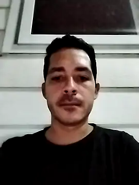 Snapshot of Lukas-thiago chatting on 12/19/25, 11:45 Lukas-thiago online show from 12/19/25, 11:45