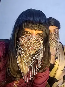 addictive me online show from 04/24/26, 06:32