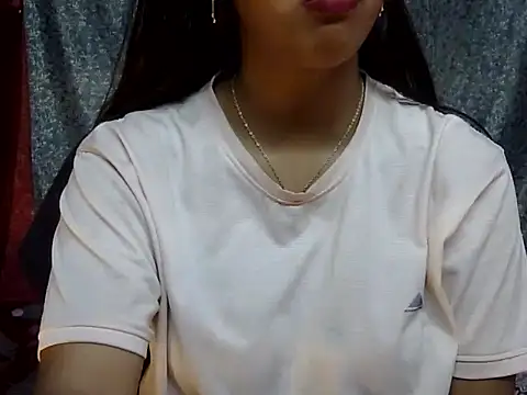 Snapshot of cute_Dirty_Diva chatting on 04/21/26, 12:56 cute Dirty Diva online show from 04/21/26, 12:56