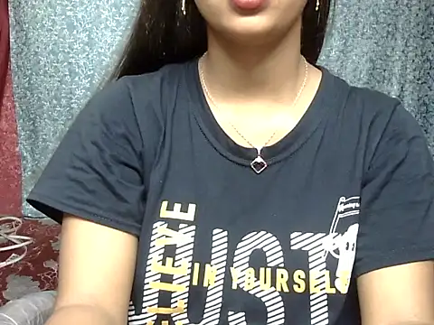 Snapshot of cute_Dirty_Diva chatting on 05/02/26, 02:33 cute Dirty Diva online show from 05/02/26, 02:33