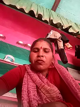 Snapshot of Rakhi_cut chatting on 12/23/25, 08:23 Rakhi cut online show from 12/23/25, 08:23