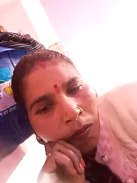 Snapshot of Rakhi_cut chatting on 01/09/26, 09:01 Rakhi cut online show from 01/09/26, 09:01