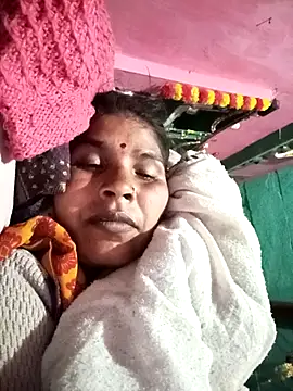 Snapshot of Rakhi_cut chatting on 01/15/26, 12:04 Rakhi cut online show from 01/15/26, 12:04