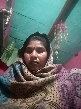 Snapshot of Rakhi_cut chatting on 01/18/26, 09:18 Rakhi cut online show from 01/18/26, 09:18