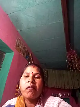 Snapshot of Rakhi_cut chatting on 02/02/26, 03:44 Rakhi cut online show from 02/02/26, 03:44