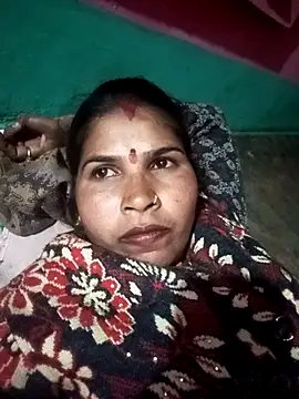 Snapshot of Rakhi_cut chatting on 02/06/26, 03:37 Rakhi cut online show from 02/06/26, 03:37