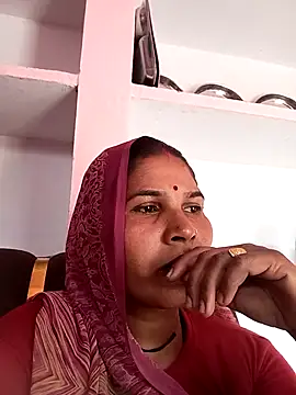 Snapshot of Rakhi_cut chatting on 02/19/26, 05:25 Rakhi cut online show from 02/19/26, 05:25