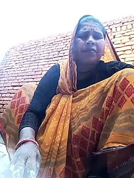 Snapshot of Rakhi_cut chatting on 02/22/26, 02:13 Rakhi cut online show from 02/22/26, 02:13