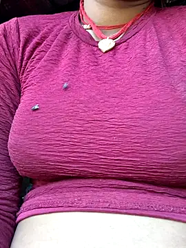 Snapshot of Madhu_cute chatting on 02/17/26, 04:09 Madhu cute online show from 02/17/26, 04:09