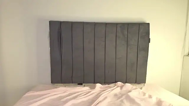 Sofii unicorn online show from 04/04/26, 12:42