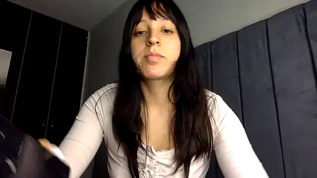 Snapshot of Sofii_unicorn chatting on 05/22/26, 08:14 Sofii unicorn online show from 05/22/26, 08:14
