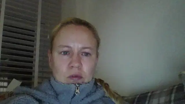 jennyblondeuk online show from 02/23/26, 11:13