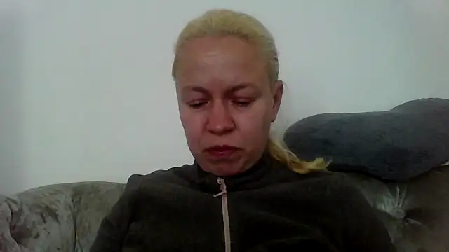 jennyblondeuk online show from 04/08/26, 03:12