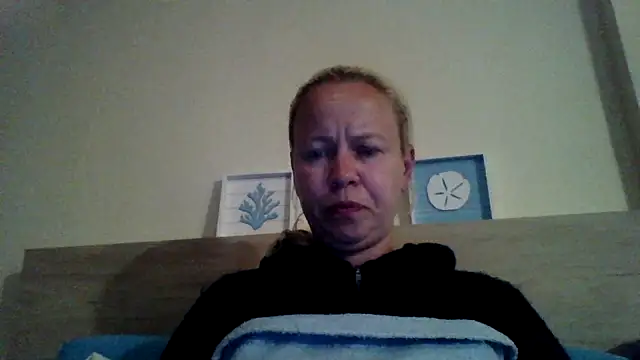 jennyblondeuk online show from 05/11/26, 07:22
