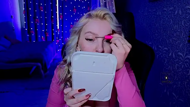 Eva Vibe  online show from 03/14/26, 05:02