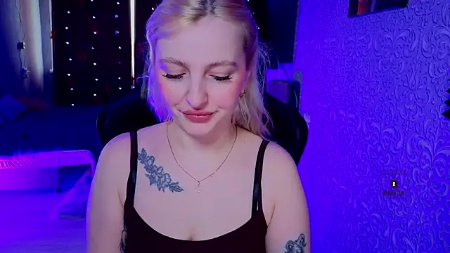 Eva Vibe  online show from 03/25/26, 06:41