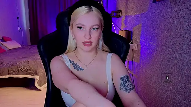 Snapshot of Eva_Vibe_ chatting on 05/26/26, 09:38 Eva Vibe online show from 05/26/26, 09:38