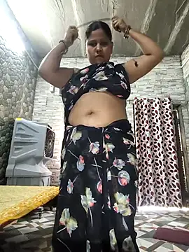 Snapshot of SexyKajal_758 chatting on 02/26/26, 08:35 SexyKajal 758 online show from 02/26/26, 08:35