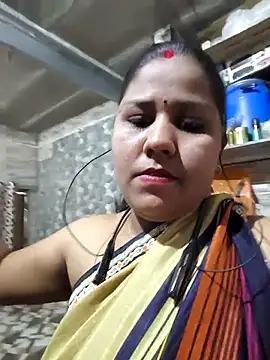 Snapshot of SexyKajal_758 chatting on 03/18/26, 07:00 SexyKajal 758 online show from 03/18/26, 07:00