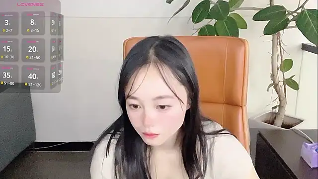 Yuer-77 online show from 02/11/26, 01:05