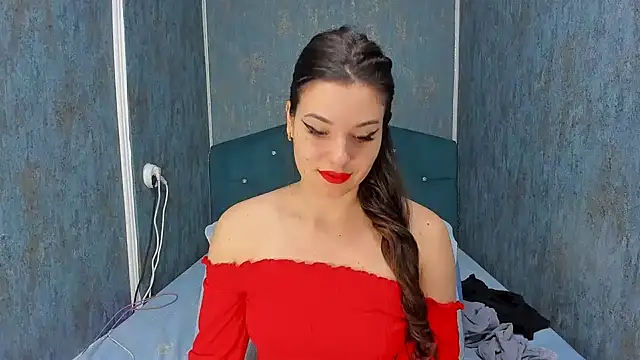 Snapshot of RedAssHottie chatting on 02/22/26, 04:13 RedAssHottie online show from 02/22/26, 04:13