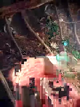 Snapshot of skinny_girl6 chatting on 12/21/25, 10:33 skinny girl6 online show from 12/21/25, 10:33