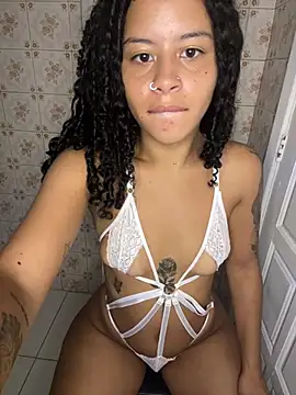 Estrelaa7 online show from 03/04/26, 12:49