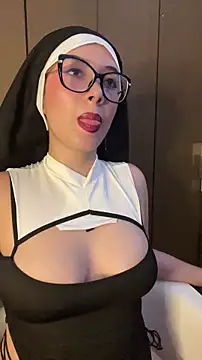 EmmaInPink online show from 02/21/26, 05:58