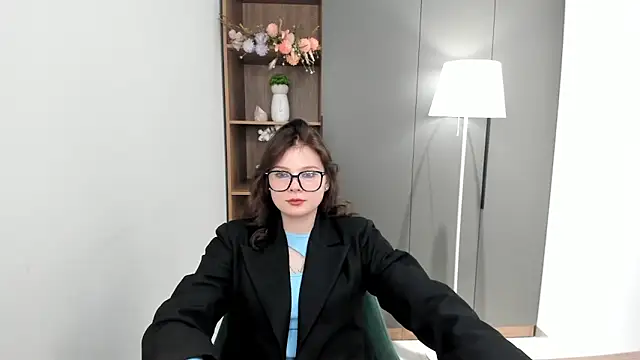 QuinnHeileman online show from 12/23/25, 09:29