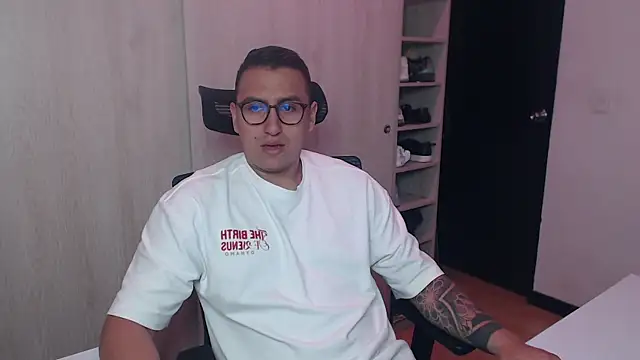 DanteVesper online show from 04/19/26, 04:01