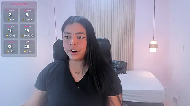 Snapshot of CelesteMoon5 chatting on 12/22/25, 08:06 CelesteMoon5 online show from 12/22/25, 08:06