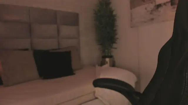 Lilith Sage  online show from 02/19/26, 07:43