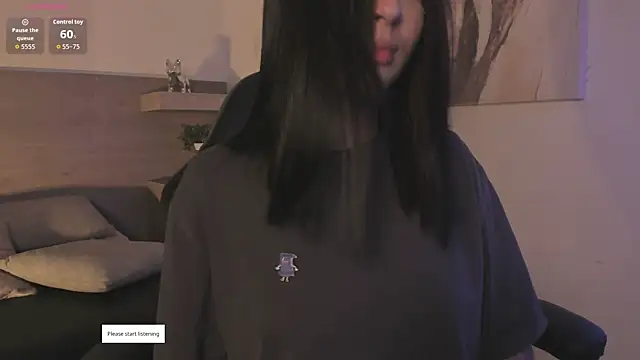 Lilith Sage  online show from 05/01/26, 08:35