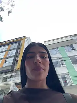 Ema Rose  online show from 02/11/26, 05:07