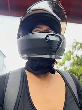 Ema Rose  online show from 03/25/26, 07:42