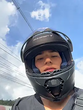 Ema Rose  online show from 04/15/26, 08:53