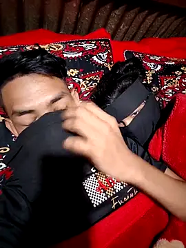 Snapshot of AngelQueen09 chatting on 12/21/25, 06:31 AngelQueen09 online show from 12/21/25, 06:31