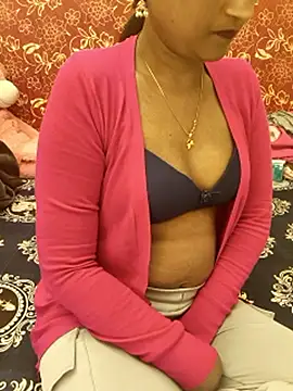 sexy-mahi  online show from 01/13/26, 06:24