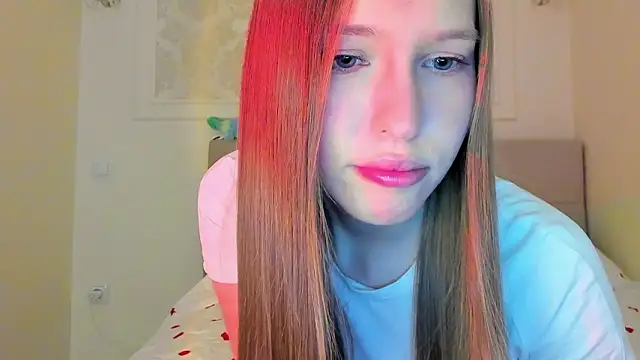 Alllura online show from 02/04/26, 10:04