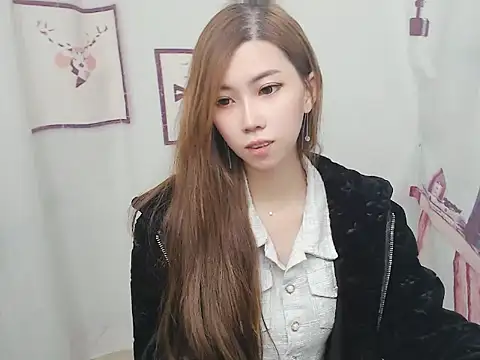 whitecat13 online show from 02/11/26, 10:42