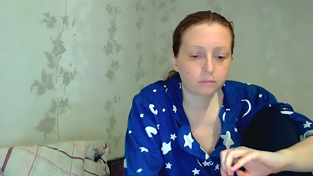 CrystallAngel online show from 04/01/26, 04:48