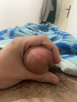 Grossebite2905 online show from 01/19/26, 12:31