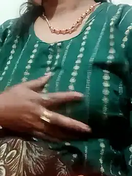 Snapshot of ritu7755 chatting on 02/27/26, 04:29 ritu7755 online show from 02/27/26, 04:29