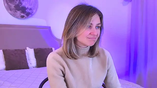 EmeraldGlow online show from 02/24/26, 02:37