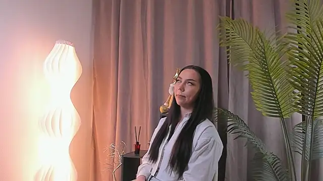 Snapshot of MamieHatchett chatting on 12/22/25, 10:01 MamieHatchett online show from 12/22/25, 10:01