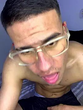 Snapshot of Latin_Paisa_Boy chatting on 01/06/26, 07:28 Latin Paisa Boy online show from 01/06/26, 07:28