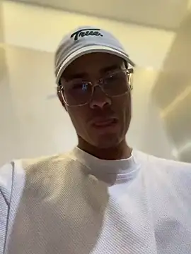 Latin Paisa Boy online show from 04/08/26, 06:08