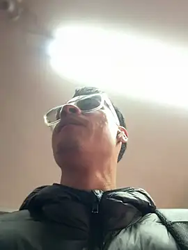Snapshot of Latin_Paisa_Boy chatting on 07/01/26, 03:23 Latin Paisa Boy online show from 07/01/26, 03:23