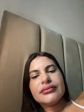 Snapshot of Irina_Velvett chatting on 04/19/26, 02:55 Irina Velvett online show from 04/19/26, 02:55